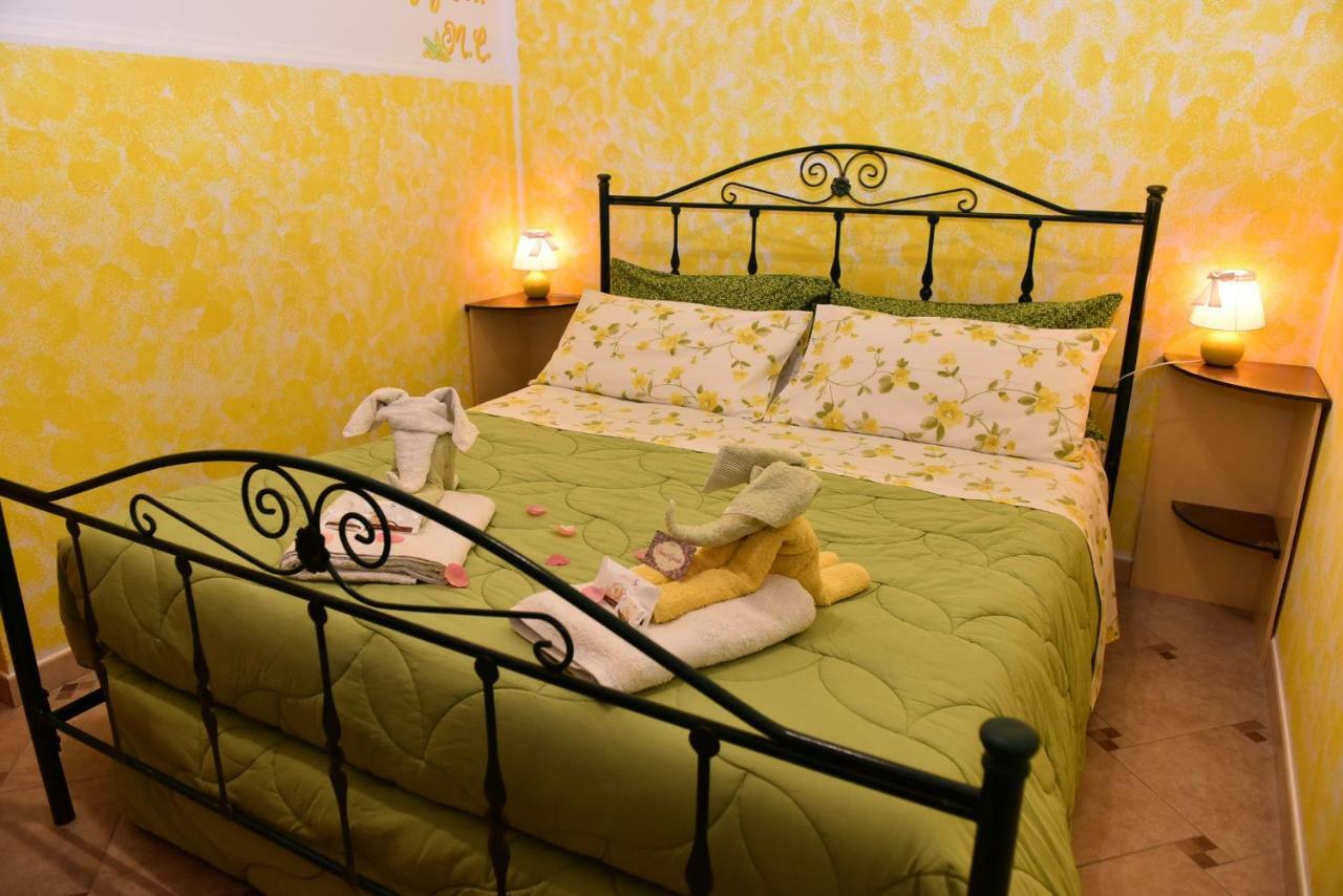 Bed and Breakfast Fiori E Coccole Noto Zewnętrze zdjęcie